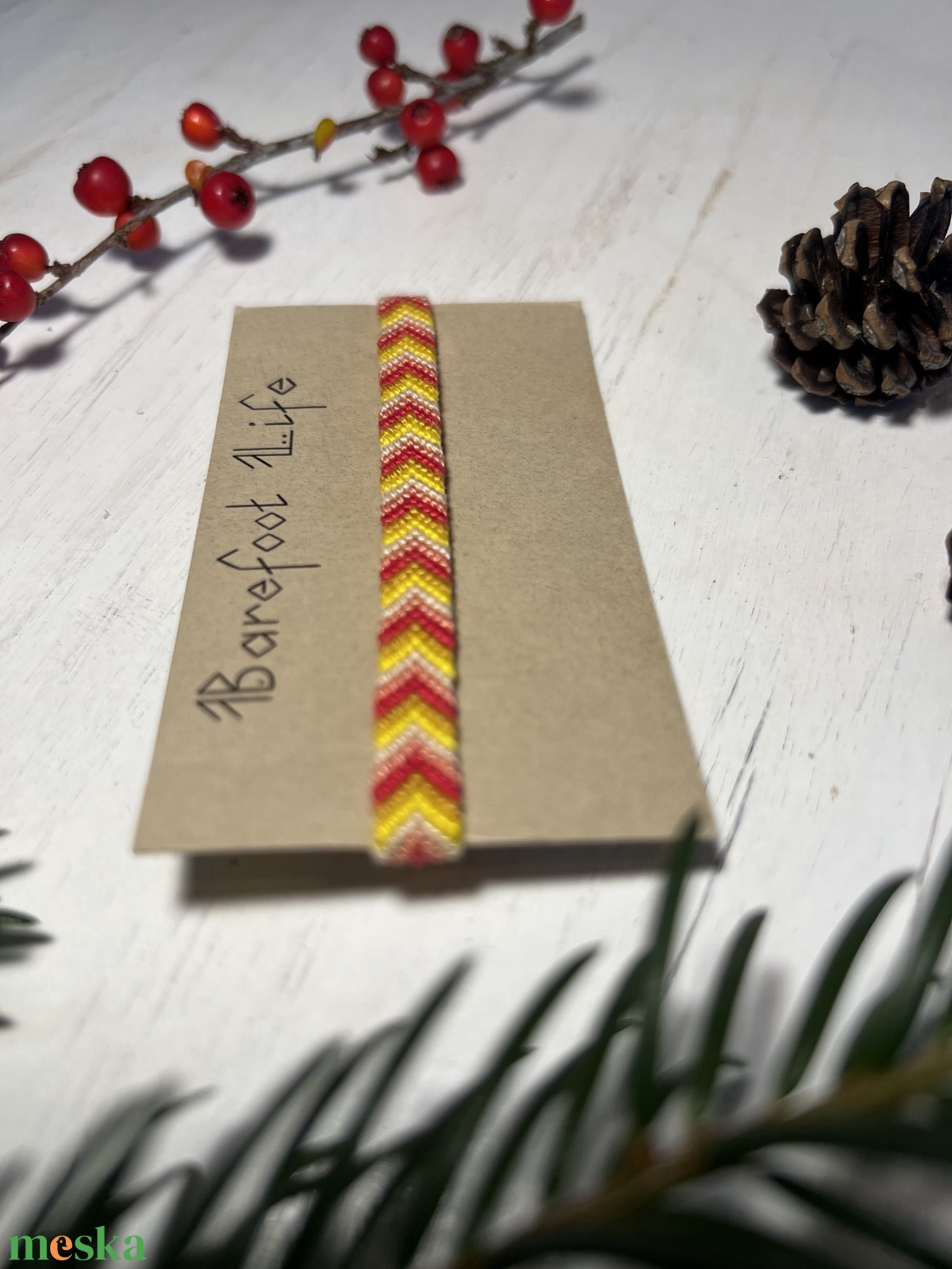 Csipkebogyó csomózott karkötő - ékszer - karkötő - fonott karkötő - Meska.hu Csipkebogyó csomózott karkötő - ékszer - karkötő - fonott karkötő - Meska.hu