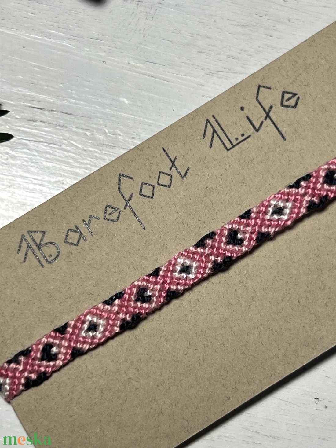 Rózsaszirom csomózott karkötő - ékszer - karkötő - fonott karkötő - Meska.hu