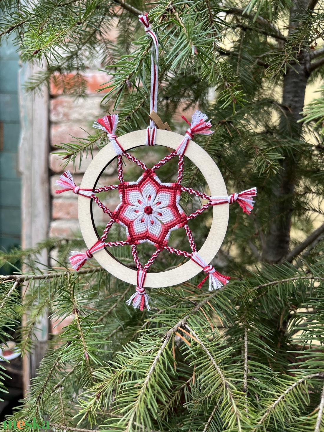 �Hópehely csomózott karácsonyfadísz - karácsony - karácsonyi lakásdekoráció - karácsonyfadíszek - Meska.hu