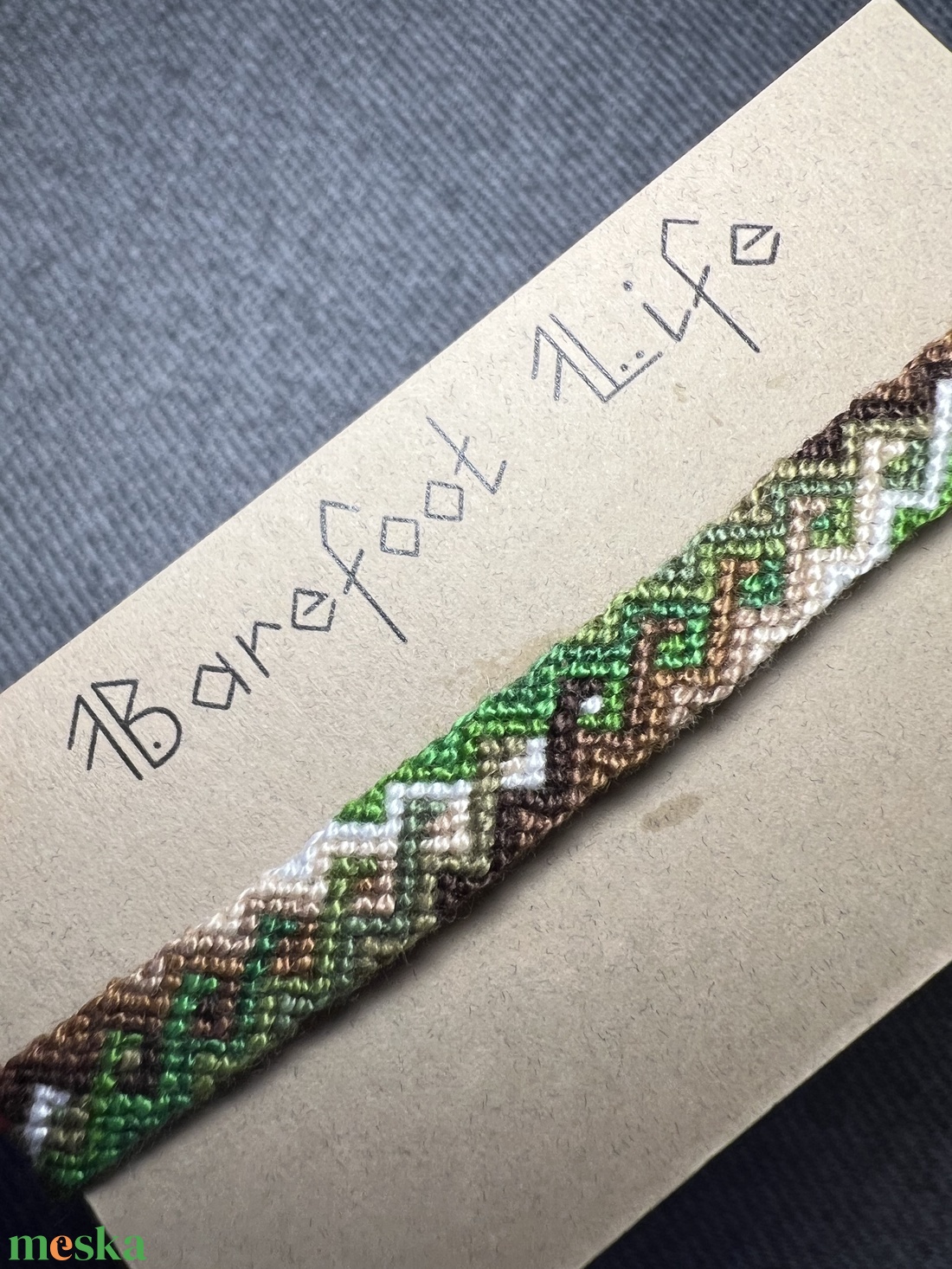 �Erdőjáró csomózott karkötő - ékszer - karkötő - fonott karkötő - Meska.hu