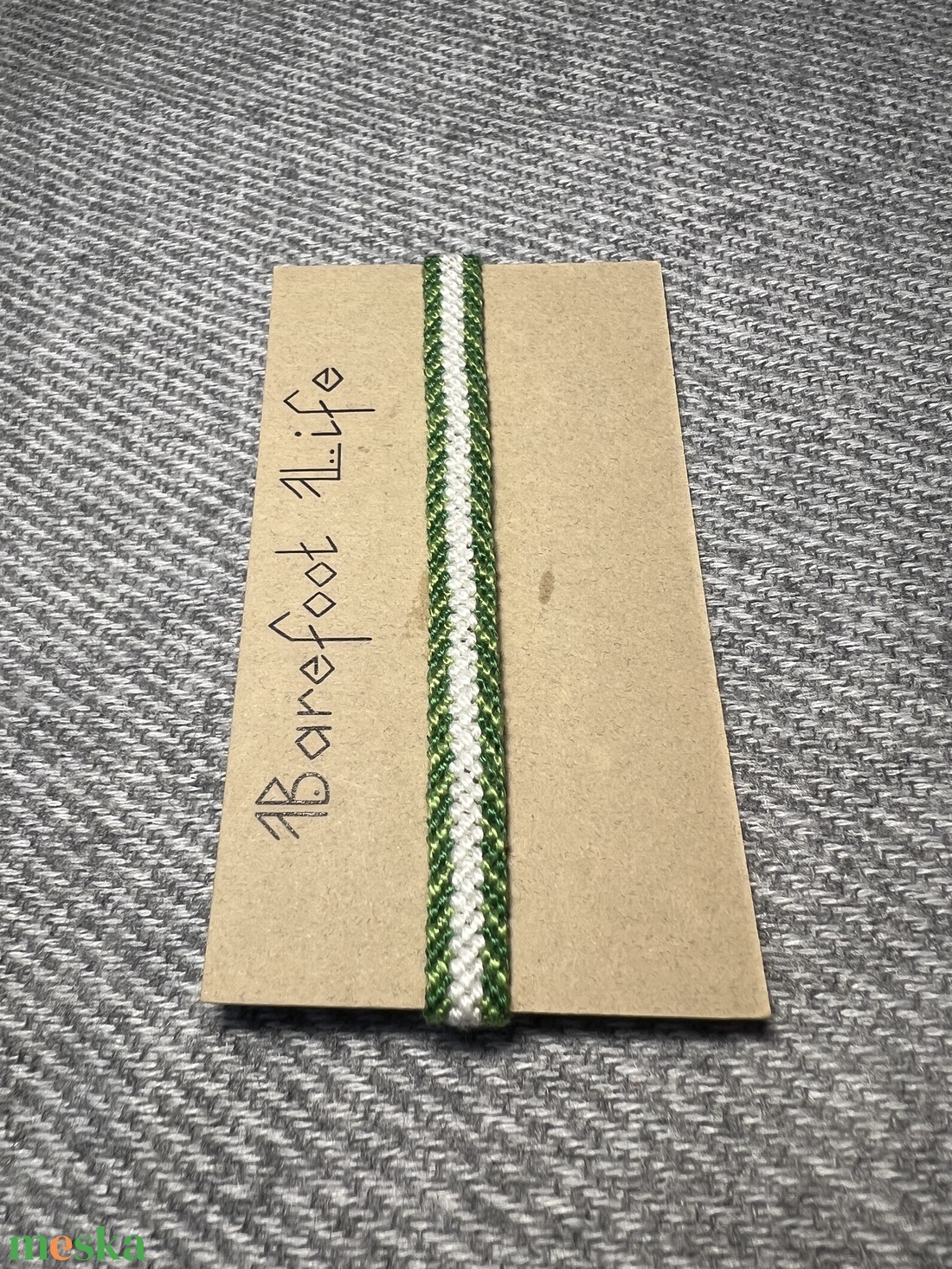 �Fűzöld csomózott karkötő - ékszer - karkötő - fonott karkötő - Meska.hu