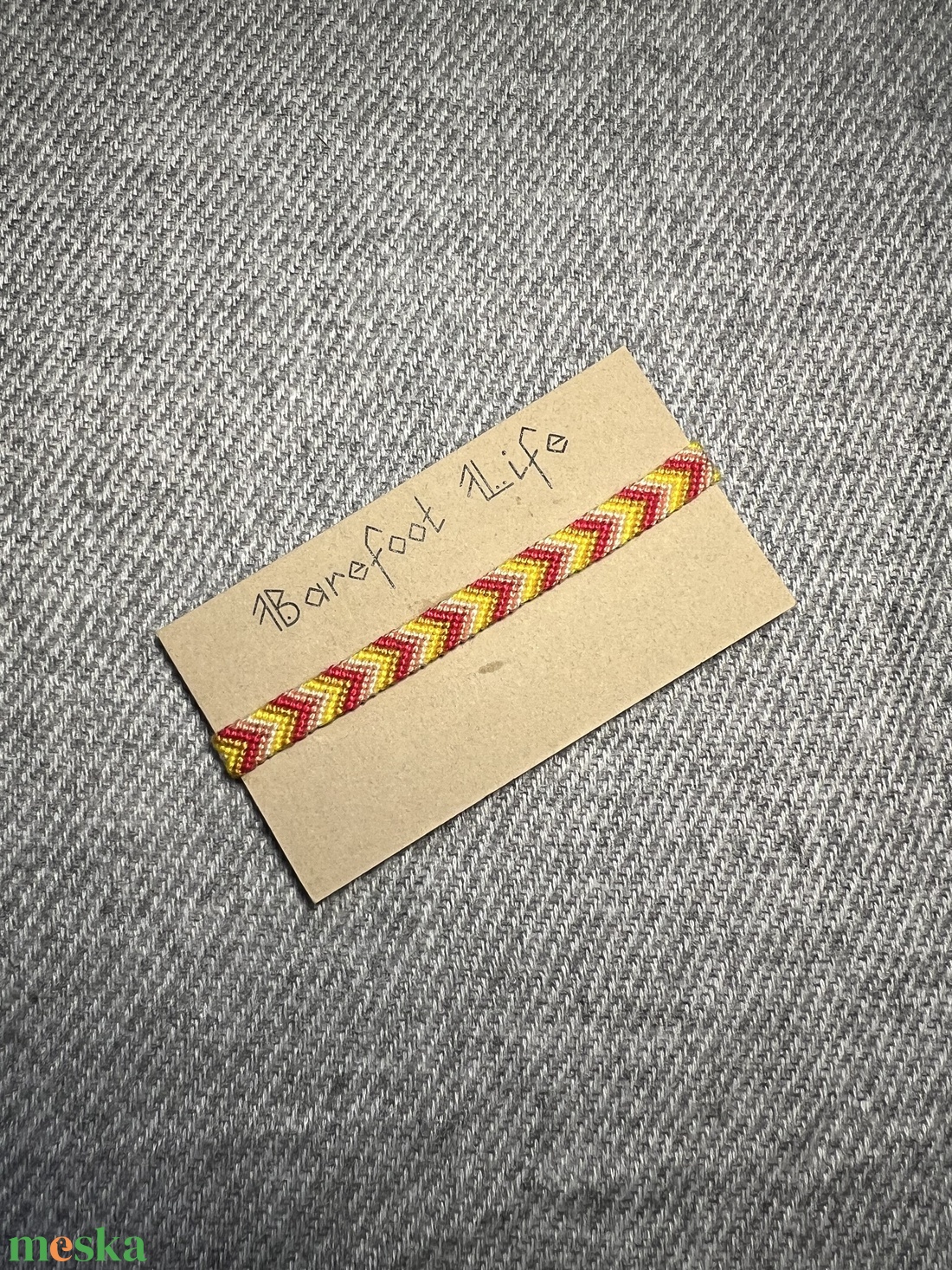 �Csipkebogyó csomózott karkötő - ékszer - karkötő - fonott karkötő - Meska.hu