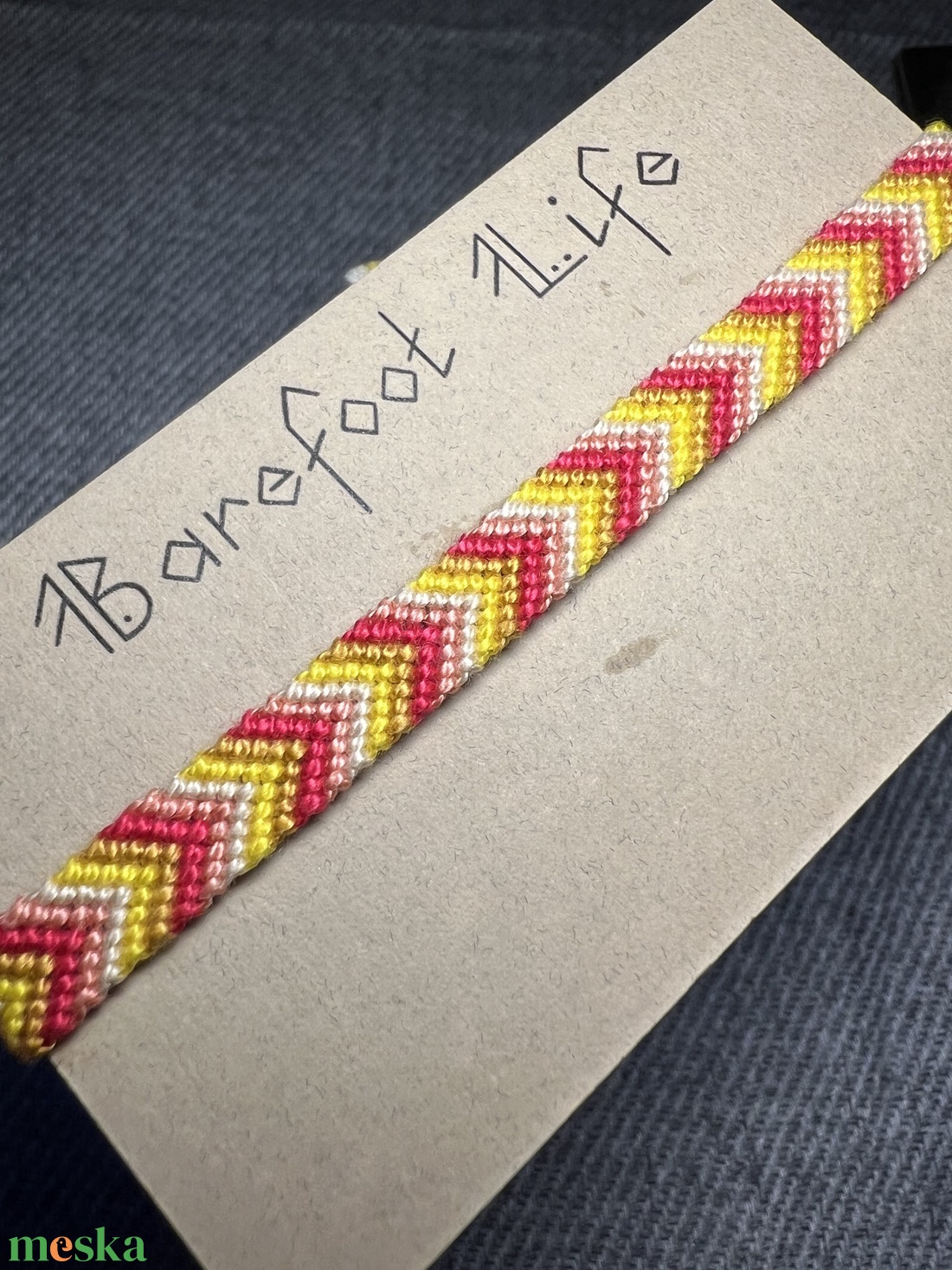 �Csipkebogyó csomózott karkötő - ékszer - karkötő - fonott karkötő - Meska.hu