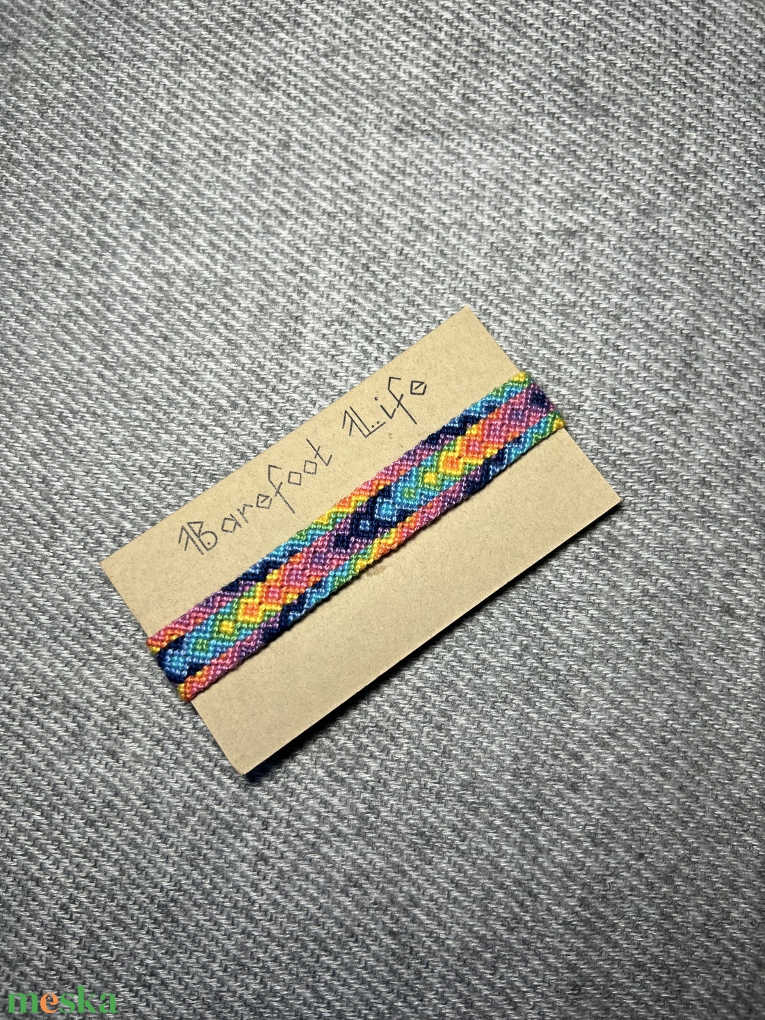 �Színező csomózott karkötő - ékszer - karkötő - fonott karkötő - Meska.hu