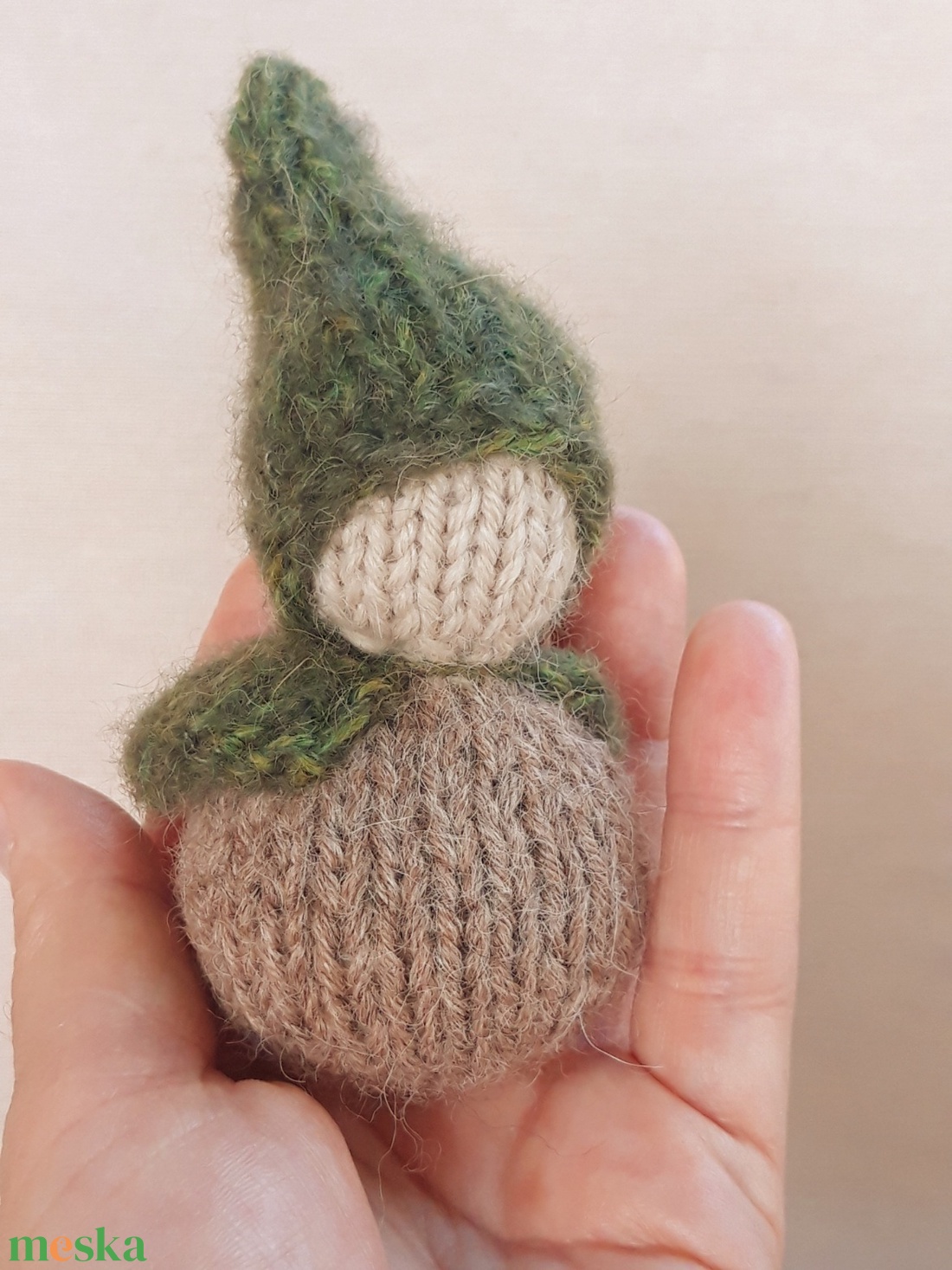 Kötött mini Waldorf manó - játék & sport - plüssállat & játékfigura - manó - Meska.hu Kötött mini Waldorf manó - játék & sport - plüssállat & játékfigura - manó - Meska.hu
