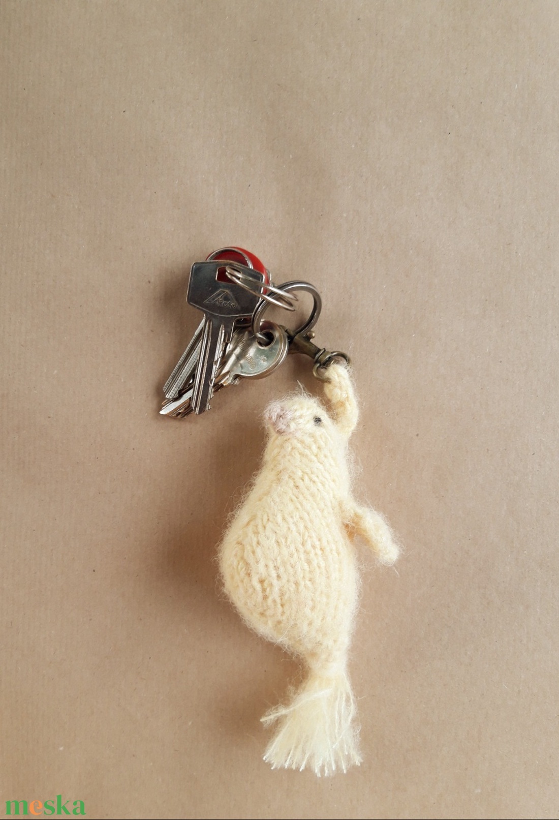 Mini madárka kulcstartó gyapjúfonalból - sárga - táska & tok - kulcstartó & táskadísz - kulcstartó - Meska.hu Mini madárka kulcstartó gyapjúfonalból - sárga - táska & tok - kulcstartó & táskadísz - kulcstartó - Meska.hu