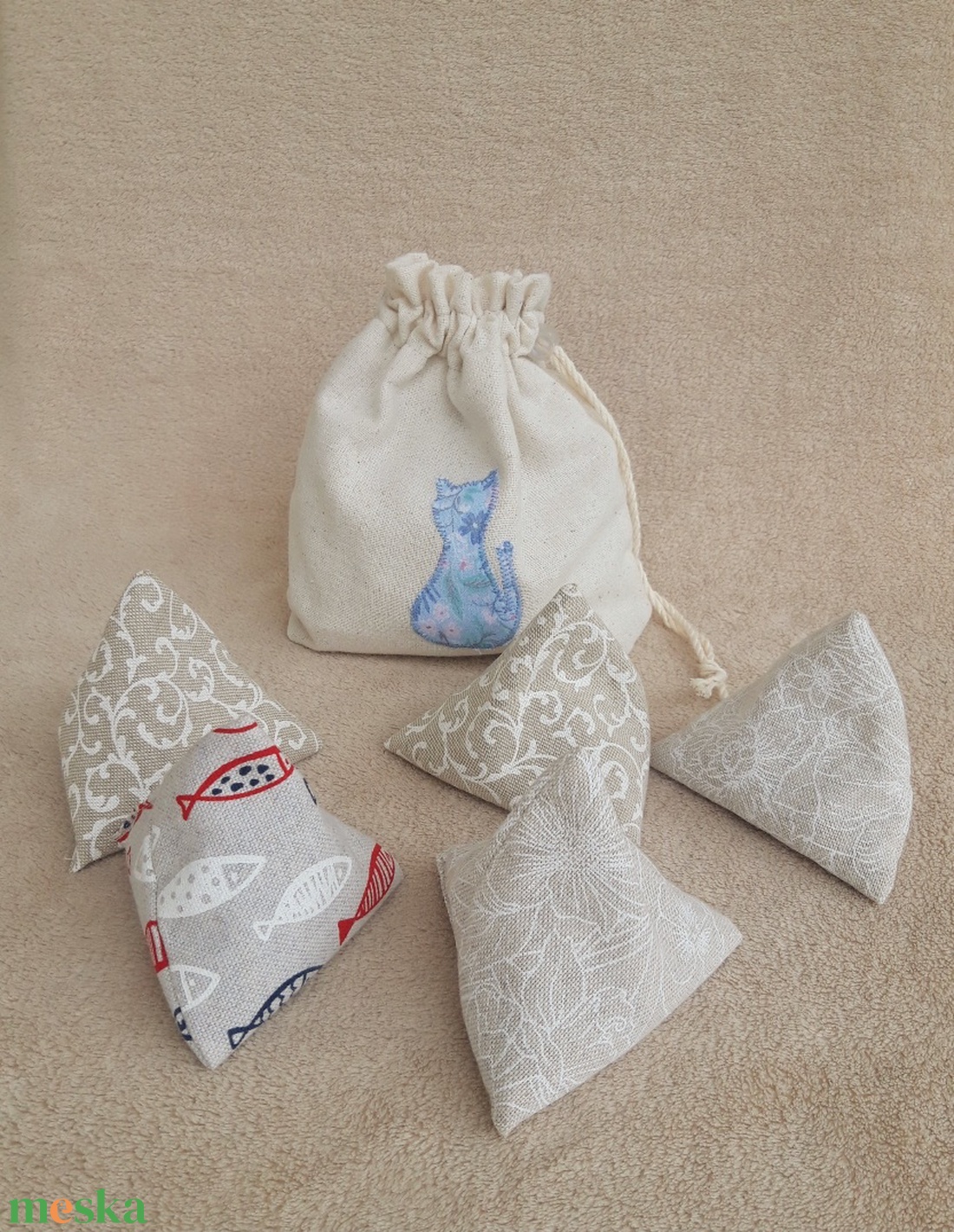 Babzsák-szett - kék cicás - játék & sport - készségfejlesztő és logikai játék - montessori szivárvány, waldorf játékok - Meska.hu