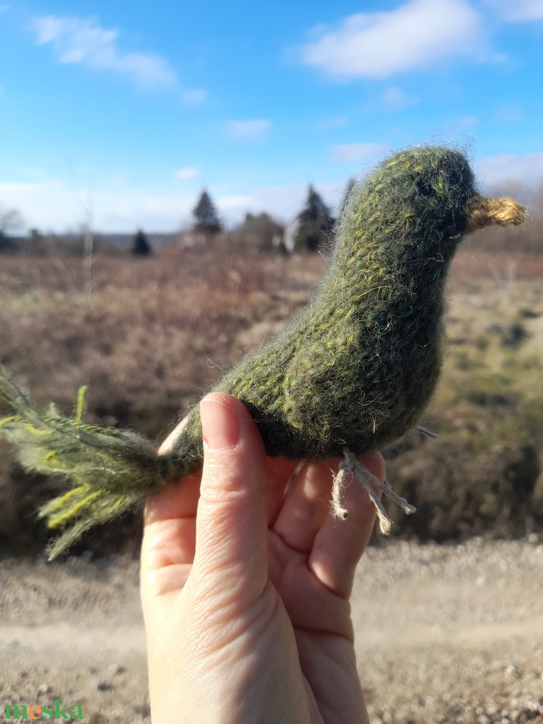 Színes madárka plüss 100% gyapjúfonalból - zöld - játék & sport - készségfejlesztő és logikai játék - montessori szivárvány, waldorf játékok - Meska.hu