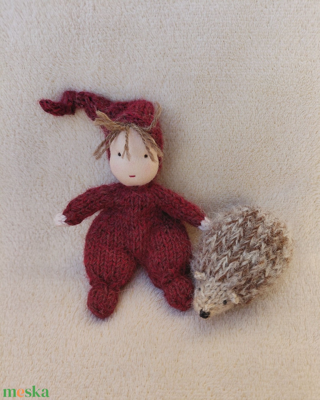 Kötött mini baba gyapjúból  - játék & sport - készségfejlesztő és logikai játék - montessori szivárvány, waldorf játékok - Meska.hu