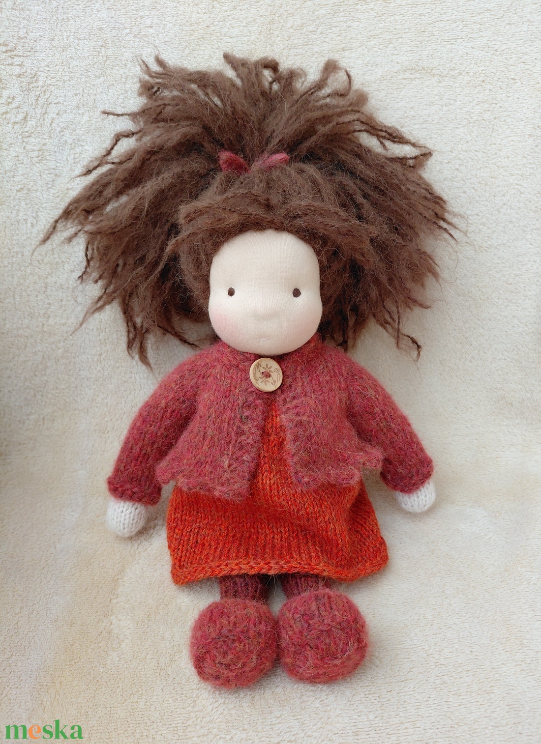 Kötött testű baba 32 cm - játék & sport - készségfejlesztő és logikai játék - montessori szivárvány, waldorf játékok - Meska.hu