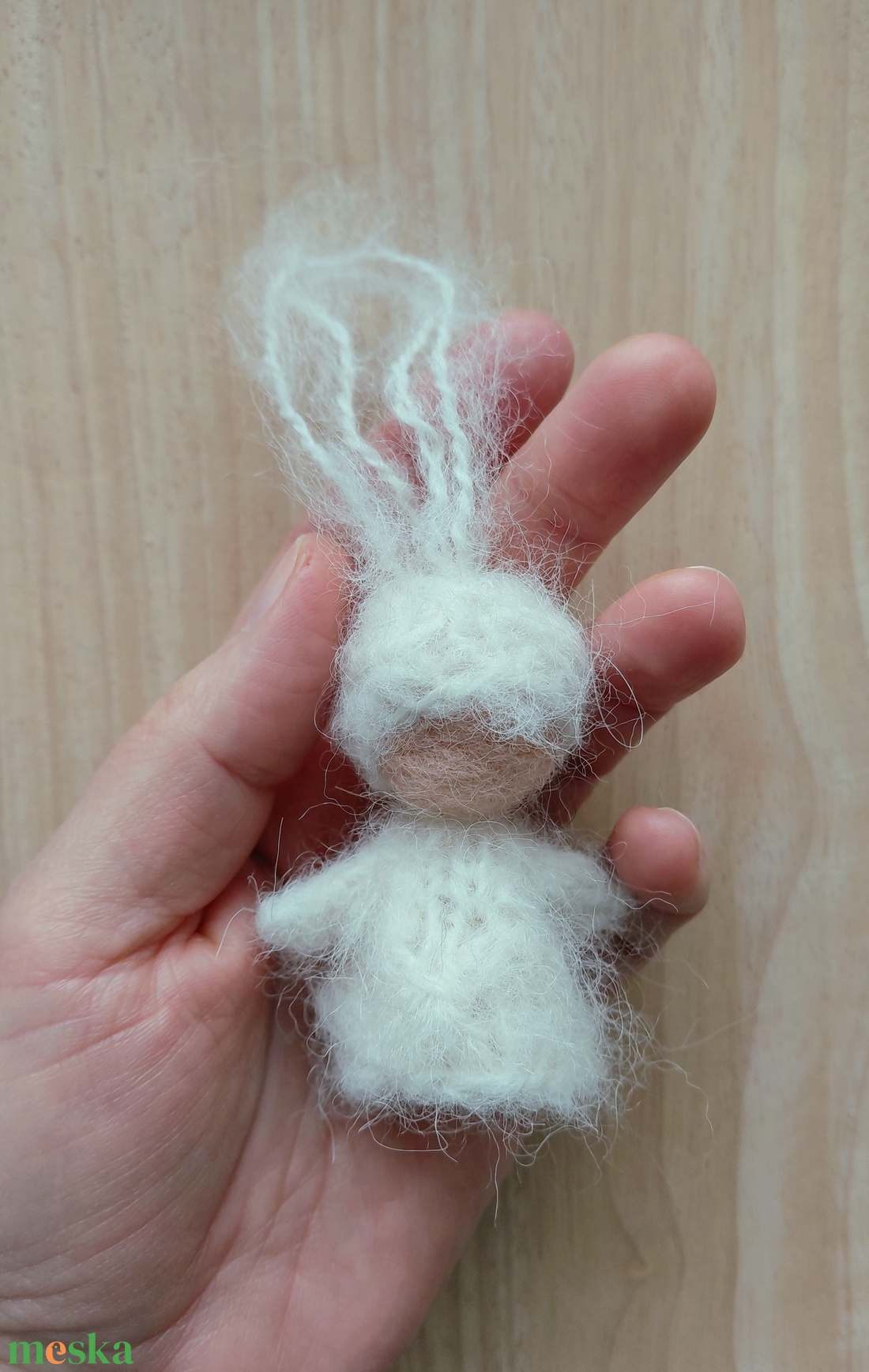 Gyapjú hópihe-gyermek akasztható dísz waldorf - évszakasztalra - baba - mama - baba játékok - waldorf játékok - Meska.hu