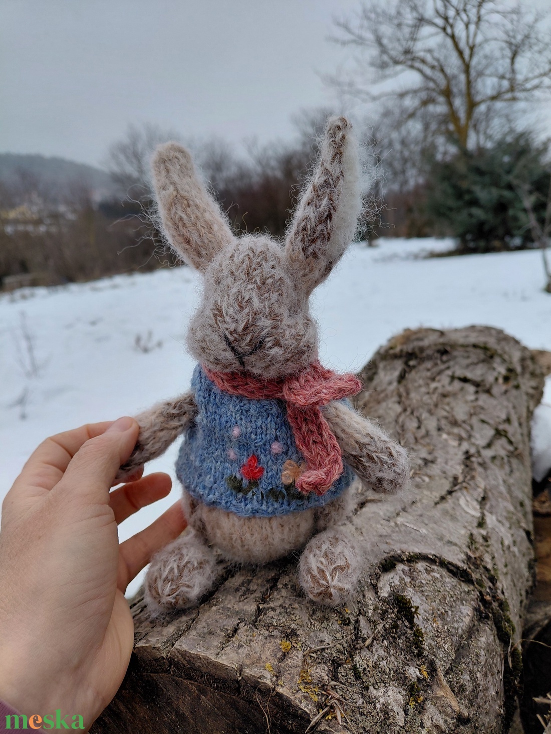 Kötött gyapjú nyuszi -barnás bézses - játék & sport - plüssállat & játékfigura - nyuszi - Meska.hu