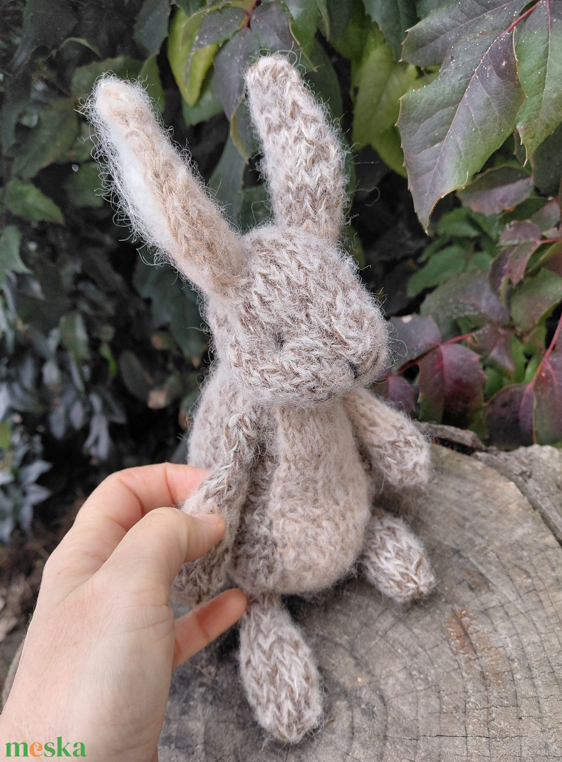 Kötött gyapjú nyuszi -barnás bézses - játék & sport - plüssállat & játékfigura - nyuszi - Meska.hu