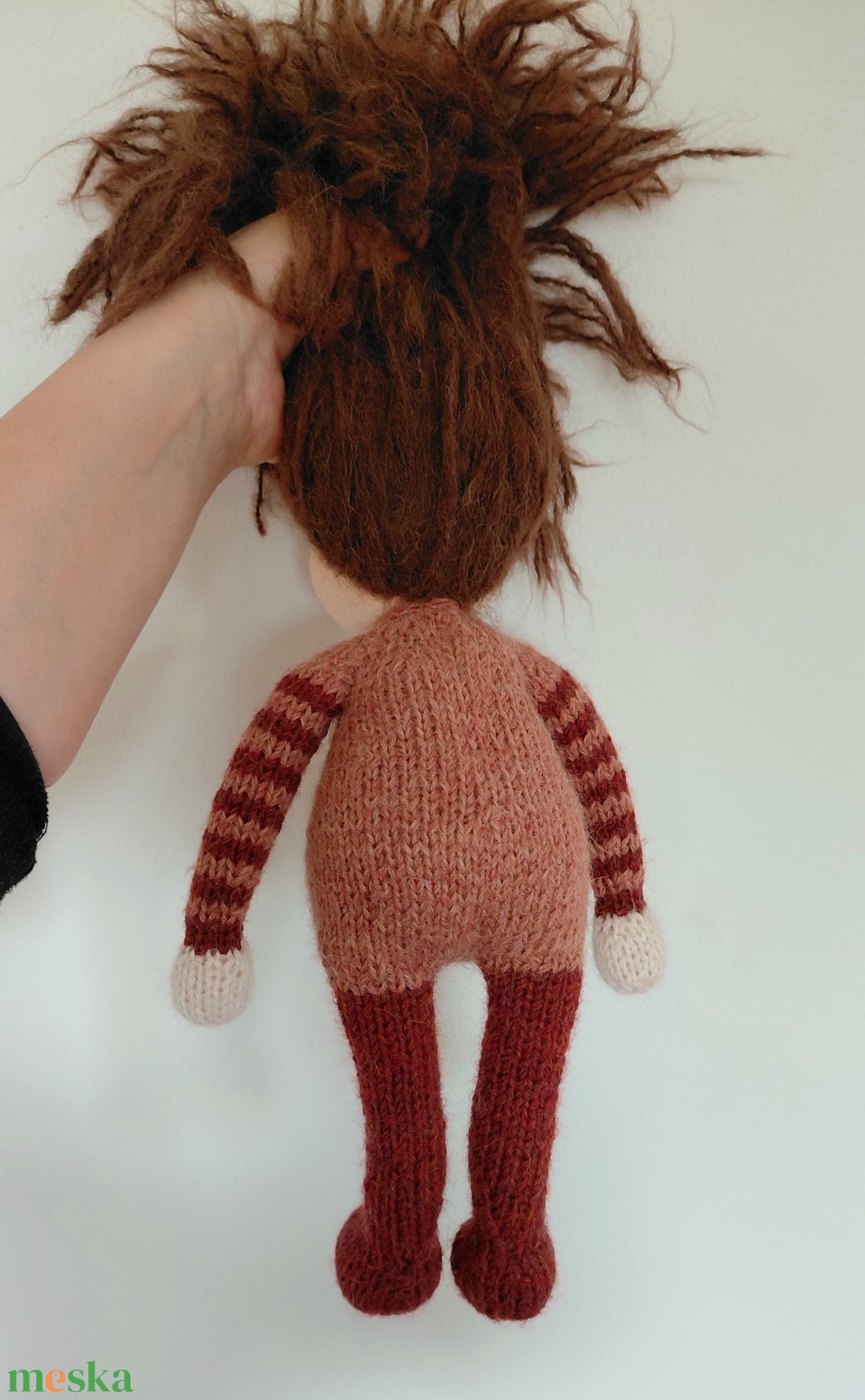 Kötött testű waldorf jellegű gyapjú baba - 32 cm magas - játék & sport - baba & babaház - öltöztethető baba - Meska.hu