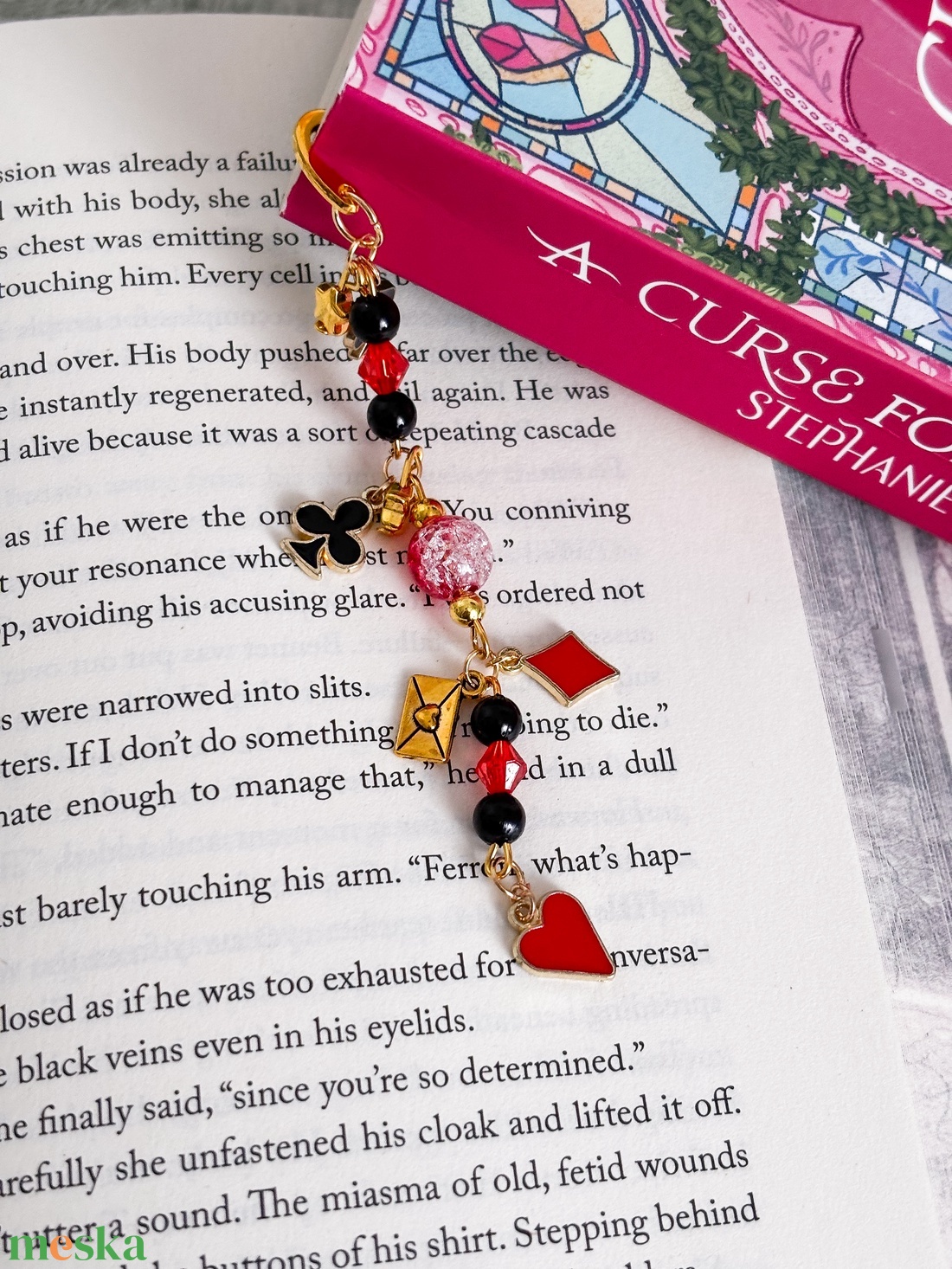 Caraval inspirálta póker gyöngyös romantikus fém könyvjelző / book charm - könyv & zene - könyvjelző - Meska.hu