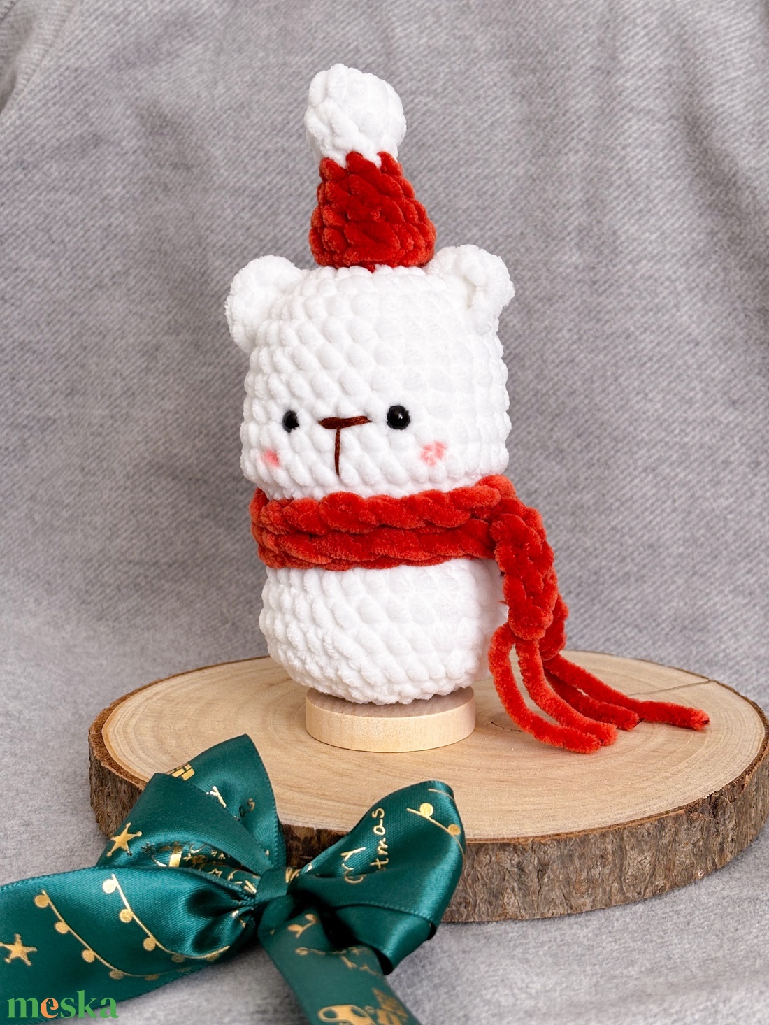 Karácsonyi jegesmedve horgolt plüss amigurumi - játék & sport - plüssállat & játékfigura - plüss mesefigurák - Meska.hu