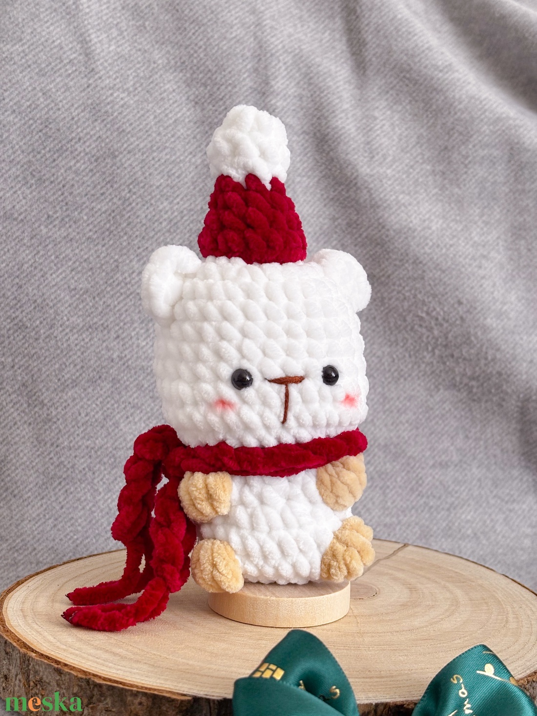 Karácsonyi jegesmedve horgolt plüss amigurumi - játék & sport - plüssállat & játékfigura - plüss mesefigurák - Meska.hu