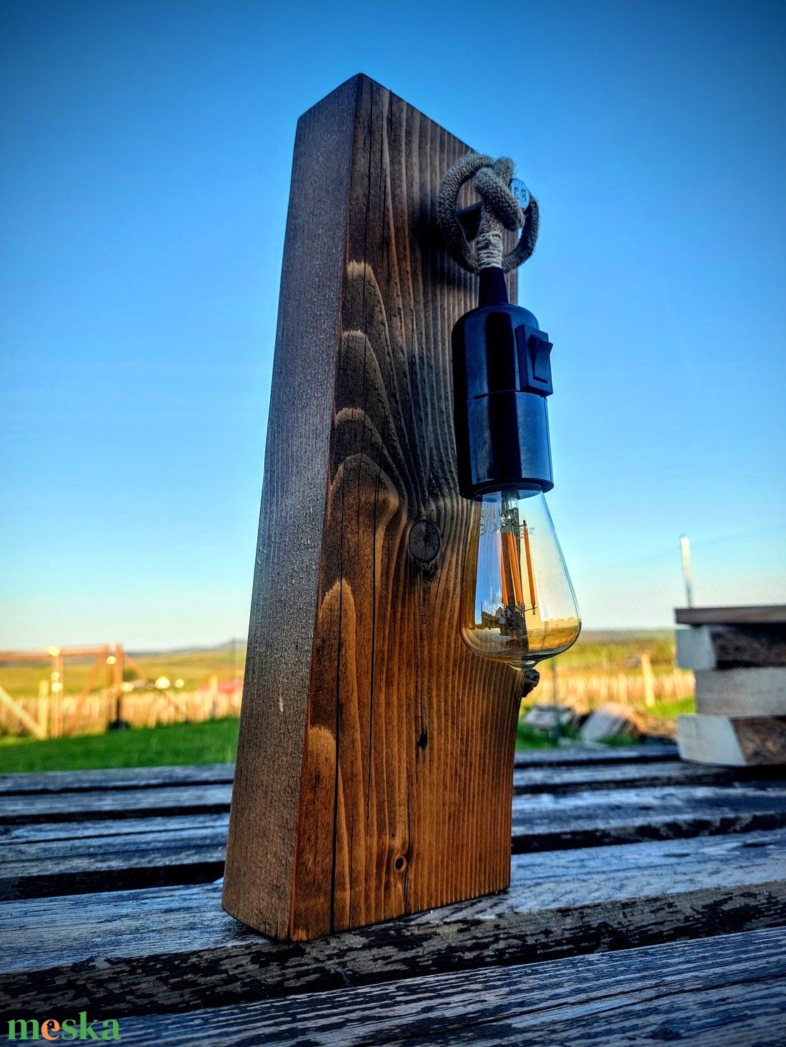 Egyedi kézzel csiszolt vintage stílusú asztali retró lámpa - otthon & életmód - lámpa - asztali lámpa - Meska.hu Egyedi kézzel csiszolt vintage stílusú asztali retró lámpa - otthon & életmód - lámpa - asztali lámpa - Meska.hu