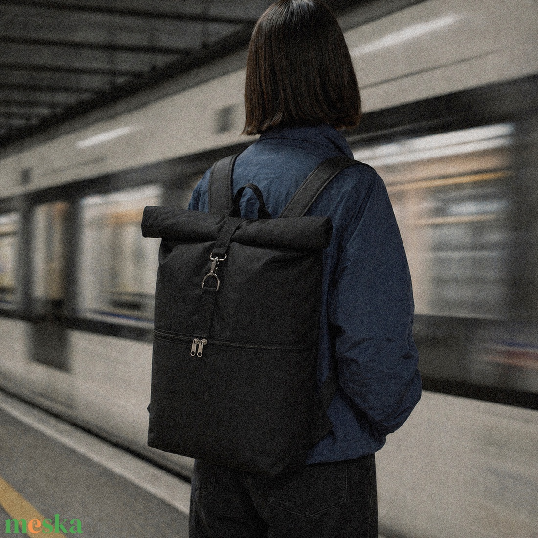 Roll top hátizsák - vízlepergető fekete BASIC (nagy méret) - táska & tok - hátizsák - roll top hátizsák - Meska.hu
