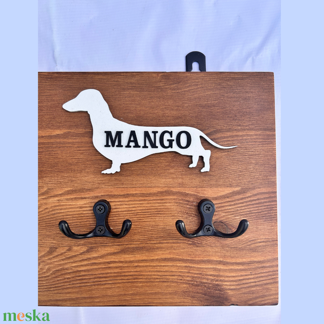 Tacskó mintás fali konzol játéktároló kosárral és póráz akasztóval (névvel kérhető) - otthon & életmód - kisállatoknak - kutyáknak - kutya póráz - Meska.hu