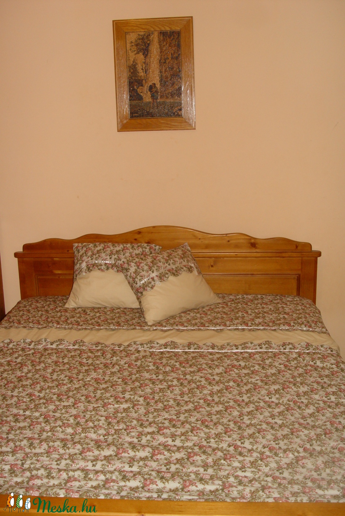 Angol rózsás romantikus ágytakaró fodorral -  - Meska.hu