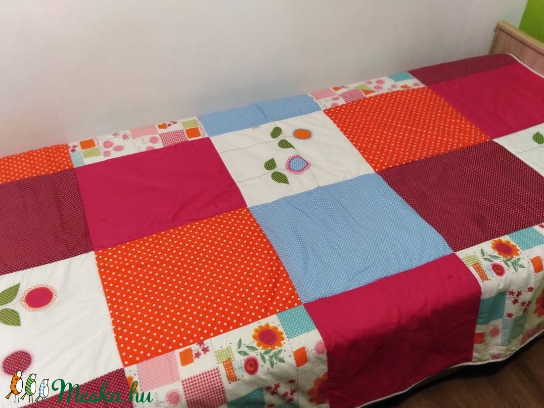 Virágos patchwork takaró - otthon & életmód - lakástextil - Meska.hu