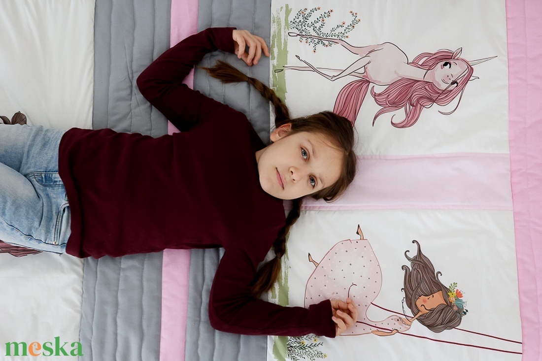 Unikornis álom mintával készült gyerekszoba szett falvédő-ágytakaró 100% pamutból patchwork technikával - otthon & életmód - babaszoba, gyerekszoba - Meska.hu