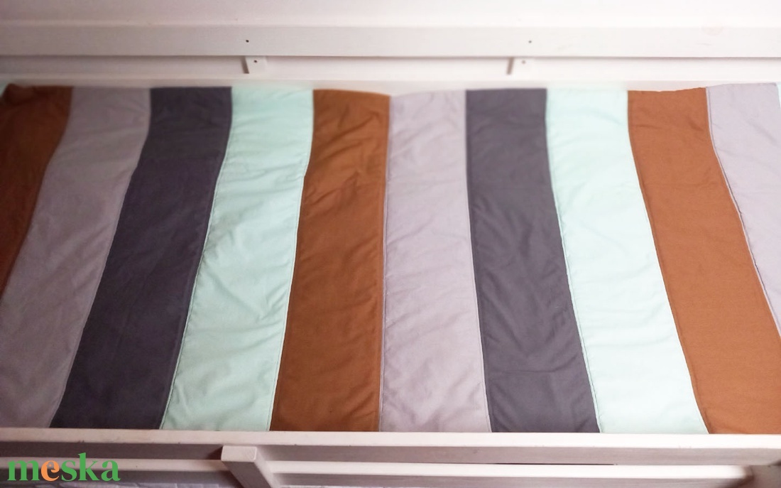 Patchwork ágytakaró mustár-szürke-menta színösszeállításban - otthon & életmód - babaszoba, gyerekszoba - falvédő gyerekszobába - Meska.hu Patchwork ágytakaró mustár-szürke-menta színösszeállításban - otthon & életmód - babaszoba, gyerekszoba - falvédő gyerekszobába - Meska.hu