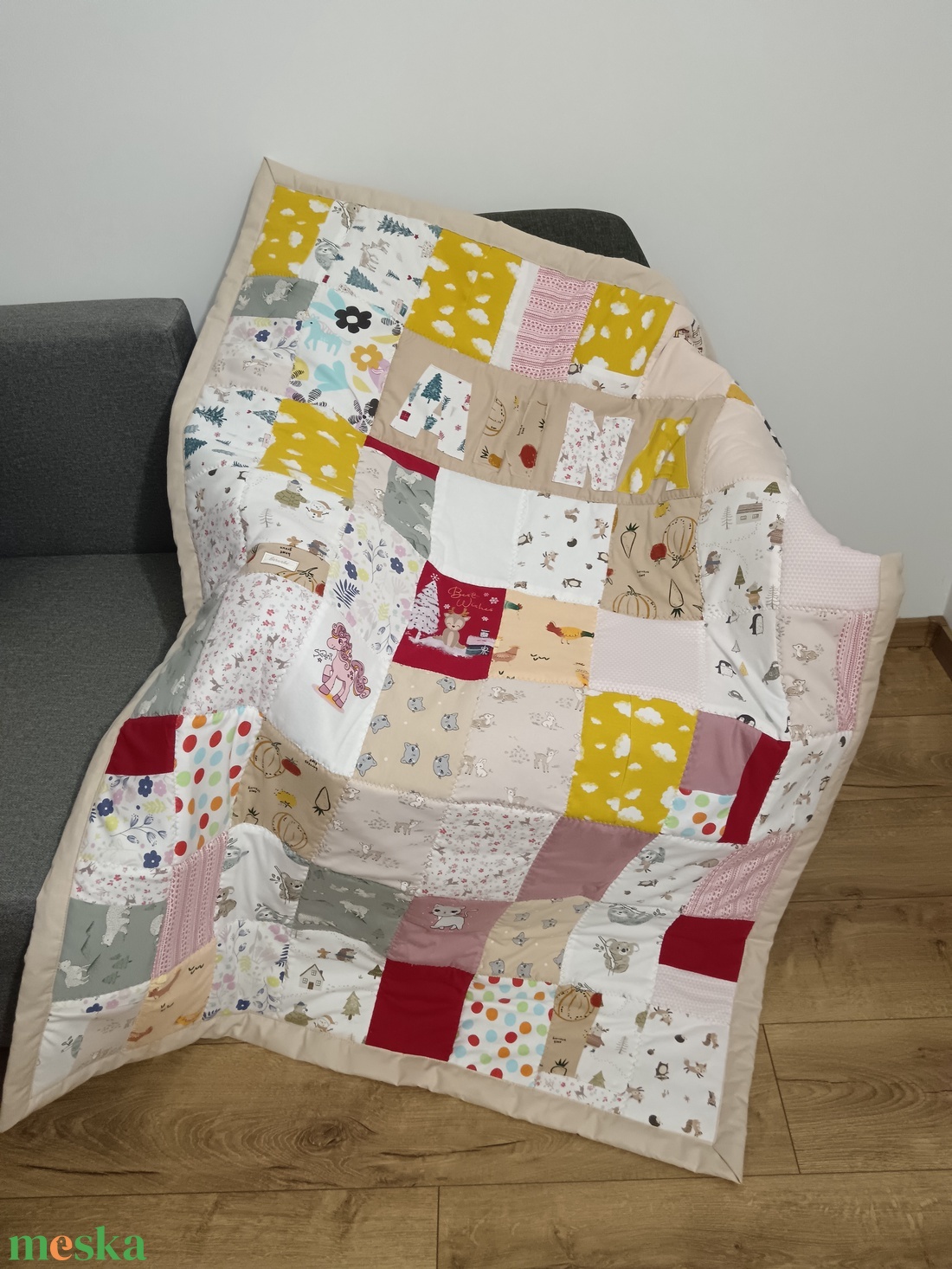 Patchwork EMLÉK-takaró babruhákból - otthon & életmód - lakástextil - ágytakaró - Meska.hu Patchwork EMLÉK-takaró babruhákból - otthon & életmód - lakástextil - ágytakaró - Meska.hu