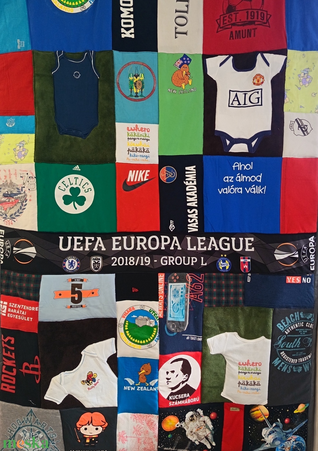 Patchwork EMLÉK-takaró felnőtt ruhákból - otthon & életmód - lakástextil - ágytakaró - Meska.hu