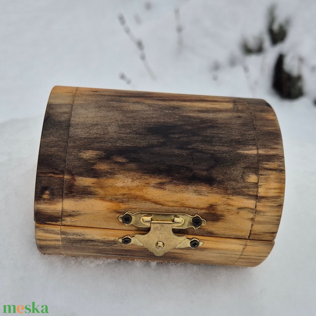 Eperfából készült kincsesláda típusú ékszertartó - ékszer - ékszertartó - ékszerdoboz - Meska.hu