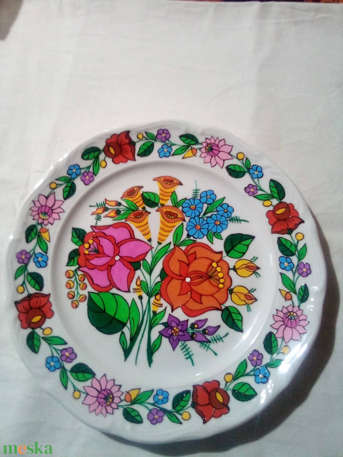 Kalocsai kézzel festett porcelán tányér . - otthon & életmód - konyhafelszerelés, tálalás - tálalás - tányér & étkészlet - Meska.hu Kalocsai kézzel festett porcelán tányér . - otthon & életmód - konyhafelszerelés, tálalás - tálalás - tányér & étkészlet - Meska.hu