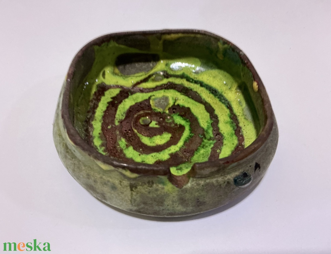 Egyedi raku kerámia hamutartó - otthon & életmód - dekoráció - asztal és polc dekoráció - hamutál, öngyújtó, pipa - Meska.hu