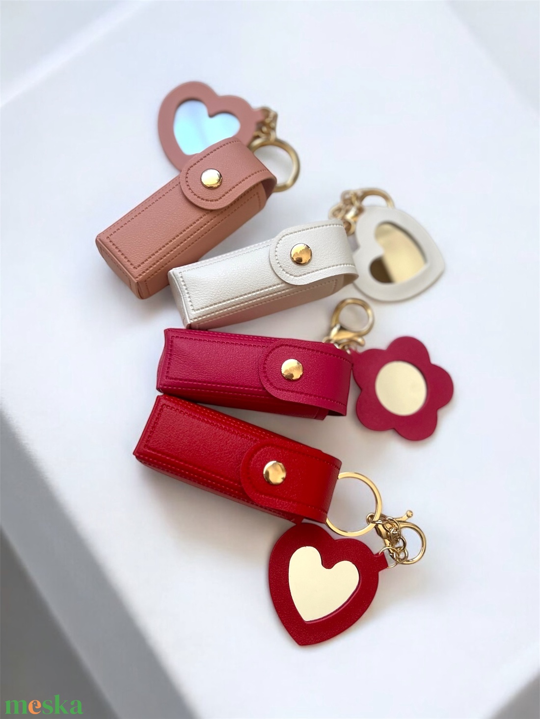 Rúzstartó kulcstartó tükörrel - táska & tok - kulcstartó & táskadísz - kulcstartó - Meska.hu