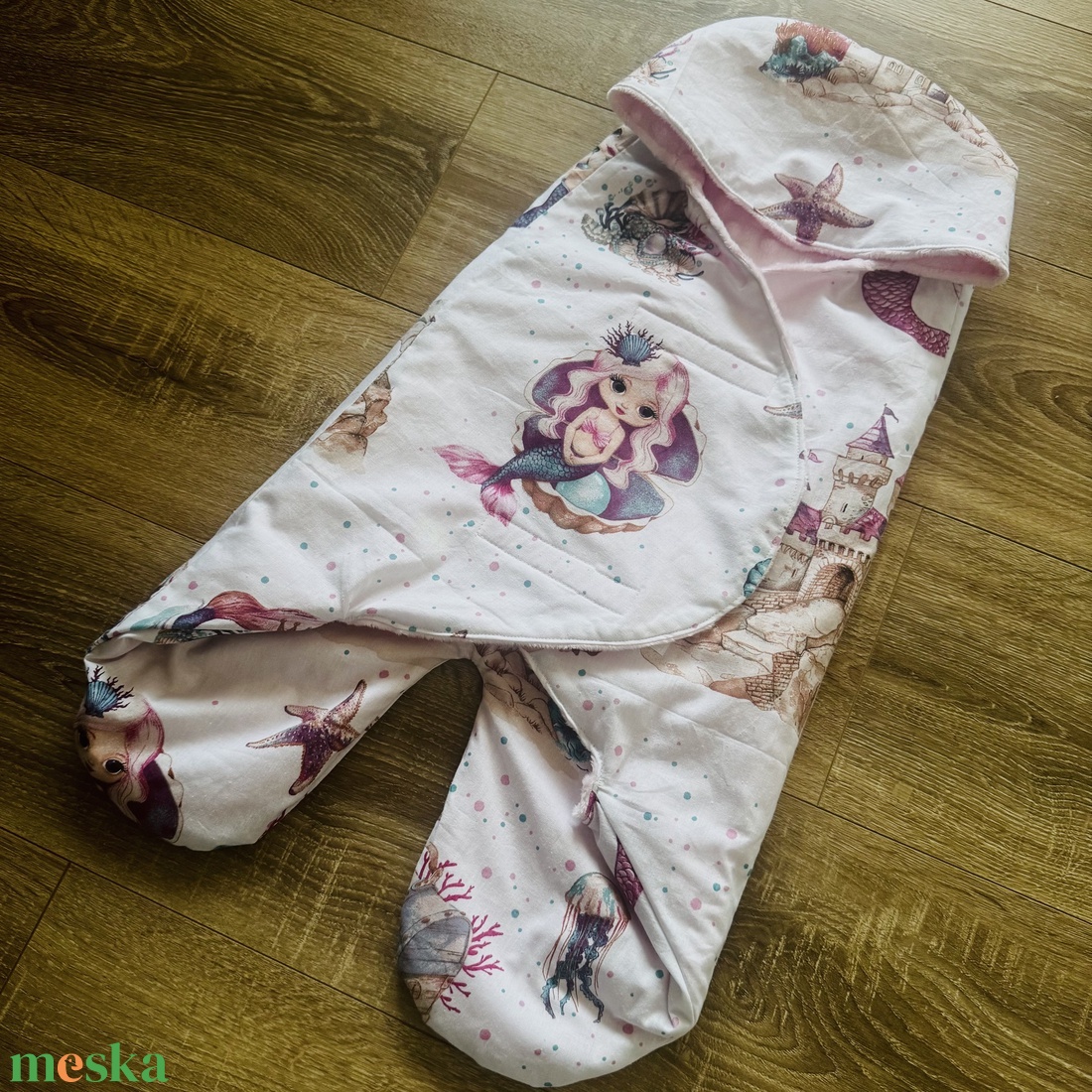 Sellőlány mintás babatakaró/babahálózsák - otthon & életmód - babaszoba, gyerekszoba - baba hálózsák, bundazsák - Meska.hu Sellőlány mintás babatakaró/babahálózsák - otthon & életmód - babaszoba, gyerekszoba - baba hálózsák, bundazsák - Meska.hu