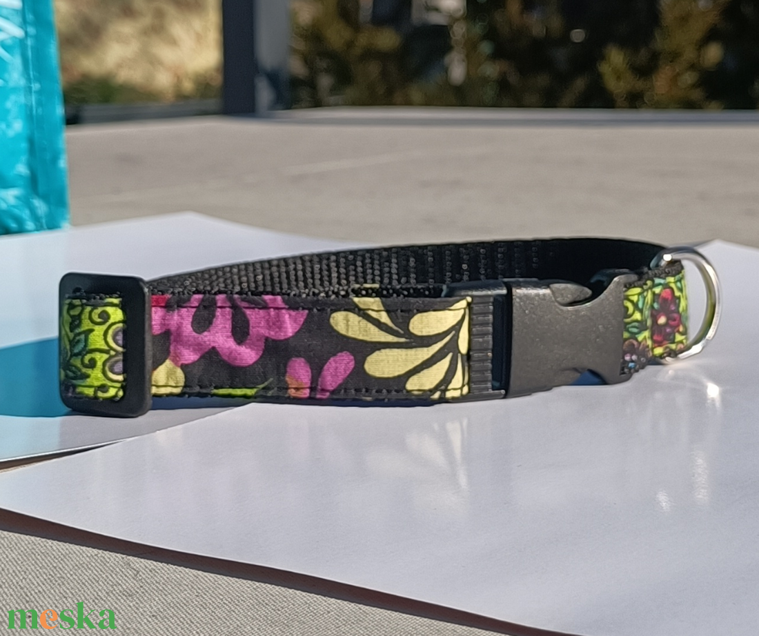 Kézzel készített mintás kutyanyakörv kistestű és kölyök kutyáknak � Neon - otthon & életmód - kisállatoknak - kutyáknak - kutya nyakörv - Meska.hu