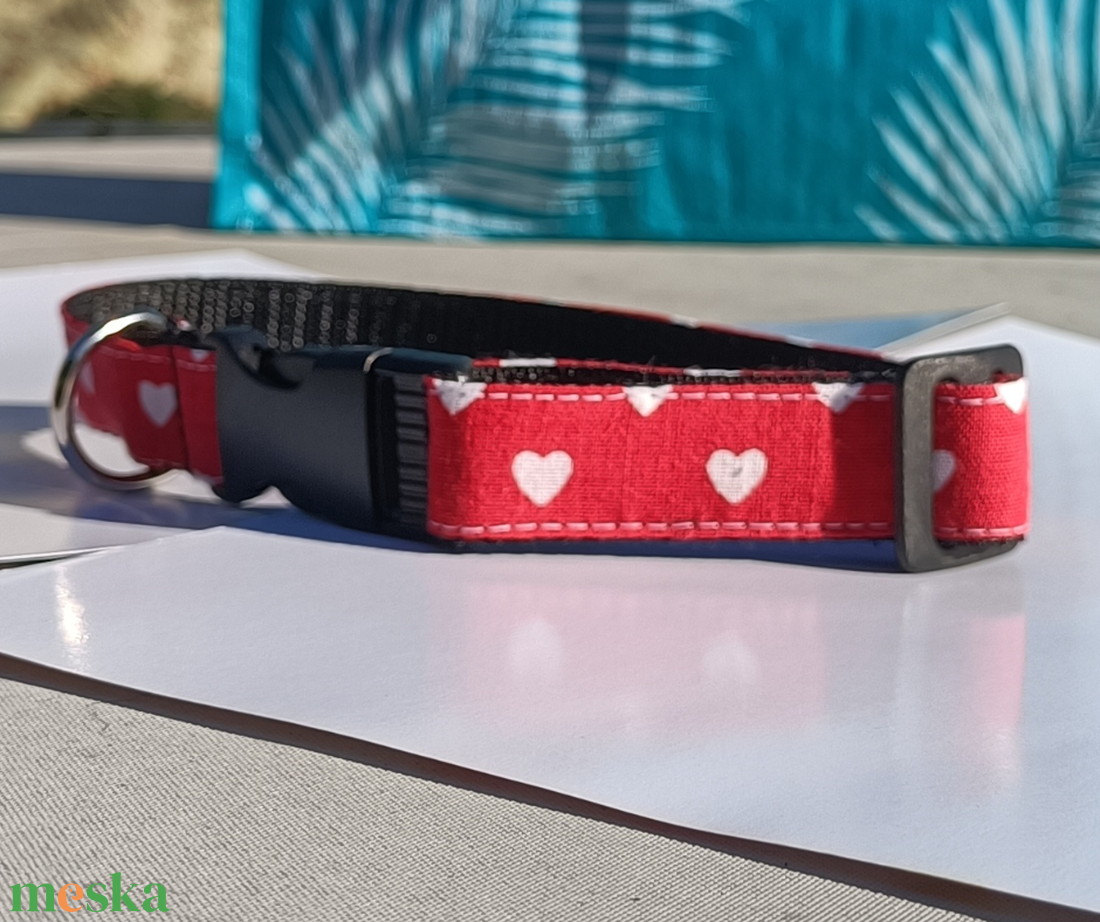 Kézzel készített mintás kutyanyakörv kistestű és kölyök kutyáknak � Szivecskés - otthon & életmód - kisállatoknak - kutyáknak - kutya nyakörv - Meska.hu