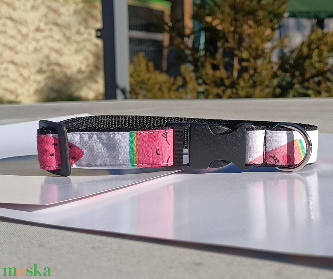 Kézzel készített mintás kutyanyakörv kistestű és kölyök kutyáknak � Dinnyés - otthon & életmód - kisállatoknak - kutyáknak - kutya nyakörv - Meska.hu