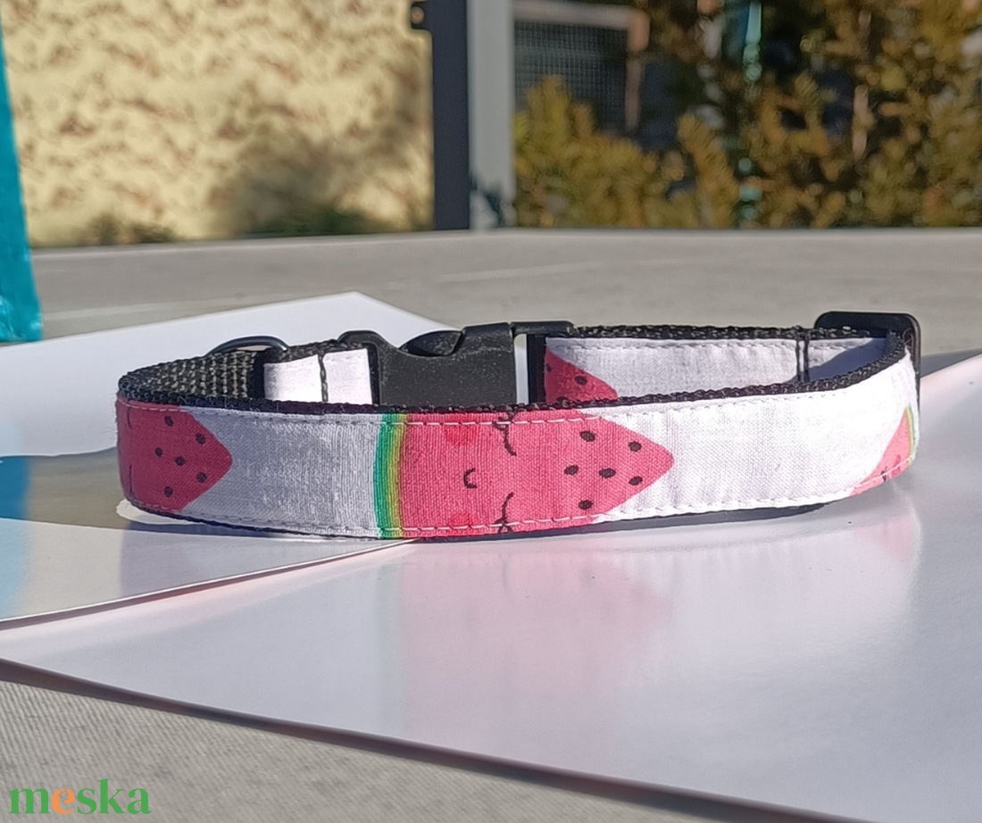 Kézzel készített mintás kutyanyakörv kistestű és kölyök kutyáknak � Dinnyés - otthon & életmód - kisállatoknak - kutyáknak - kutya nyakörv - Meska.hu
