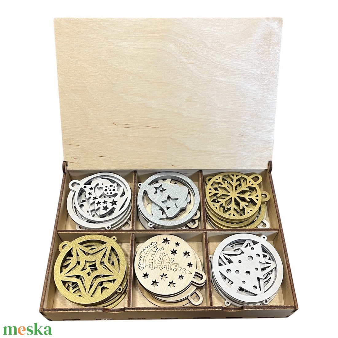 Exkluzív karácsonyfadísz kollekció nagy fadobozban  36 db - karácsony - karácsonyi lakásdekoráció - karácsonyfadíszek - Meska.hu