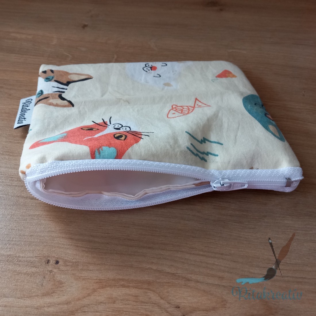 Mosható betét tartó cicamica - szépségápolás - intim higiénia - egészségügyi tartó - Meska.hu