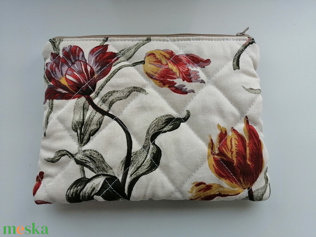 Tulipános steppelt neszesszer - táska & tok - neszesszer - Meska.hu