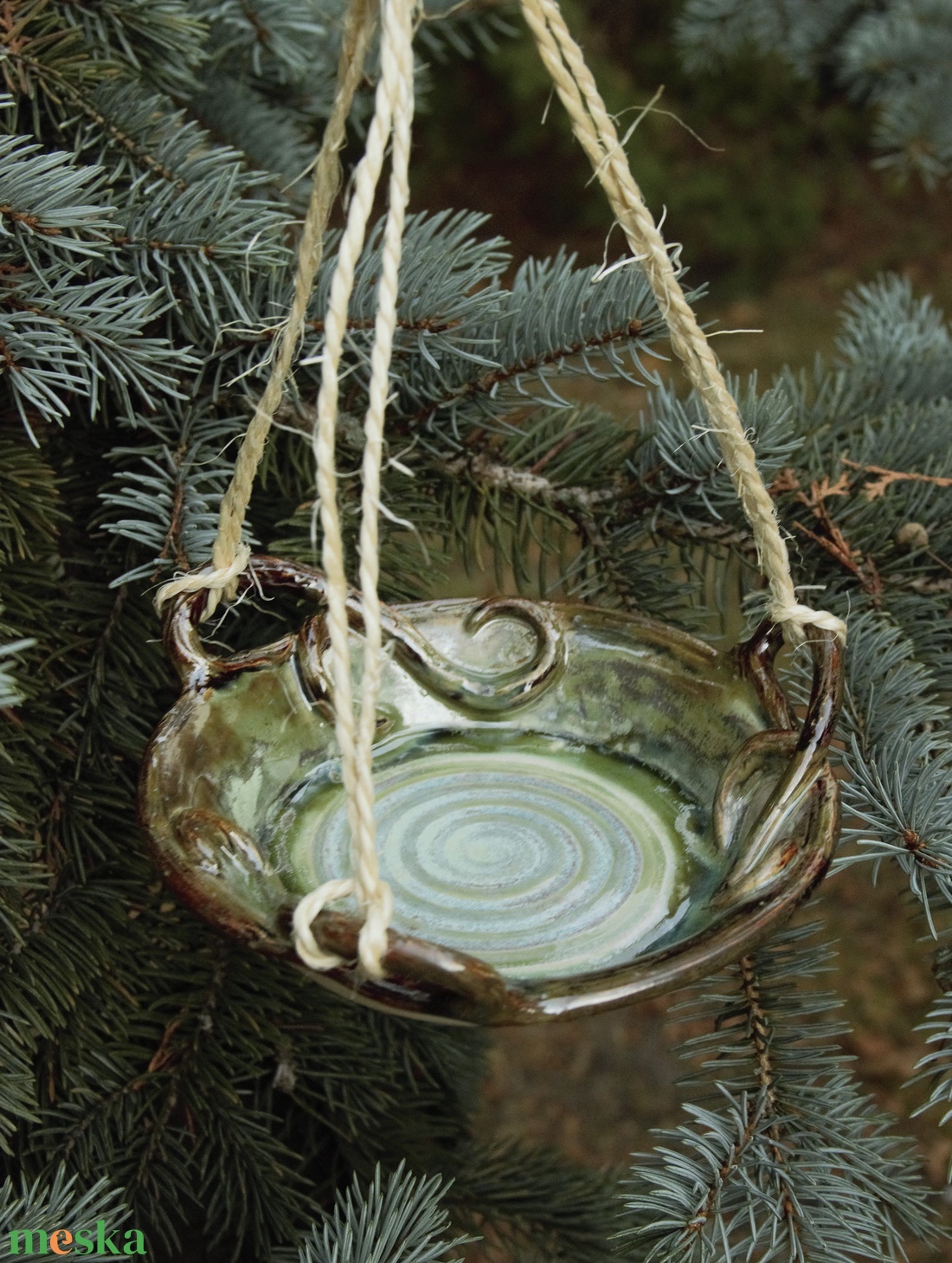 Madáritató - levelek lombja közt, mini - otthon & életmód - ház & kert - madáretető & itató - Meska.hu