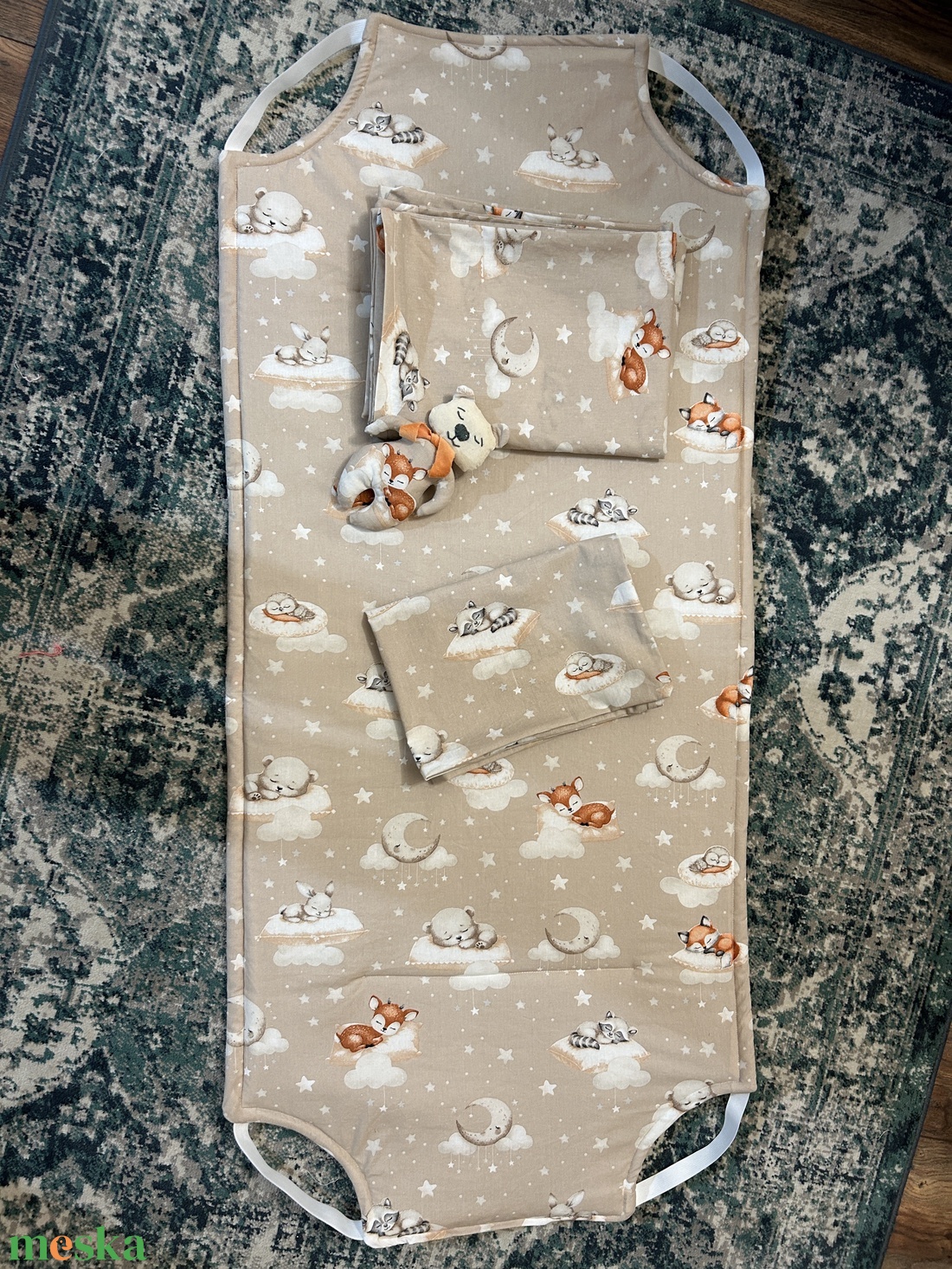 Ovis, bölcsis ágynemű szett, ajándék figurával - játék & sport - ovis felszerelés - ovis ágynemű - Meska.hu