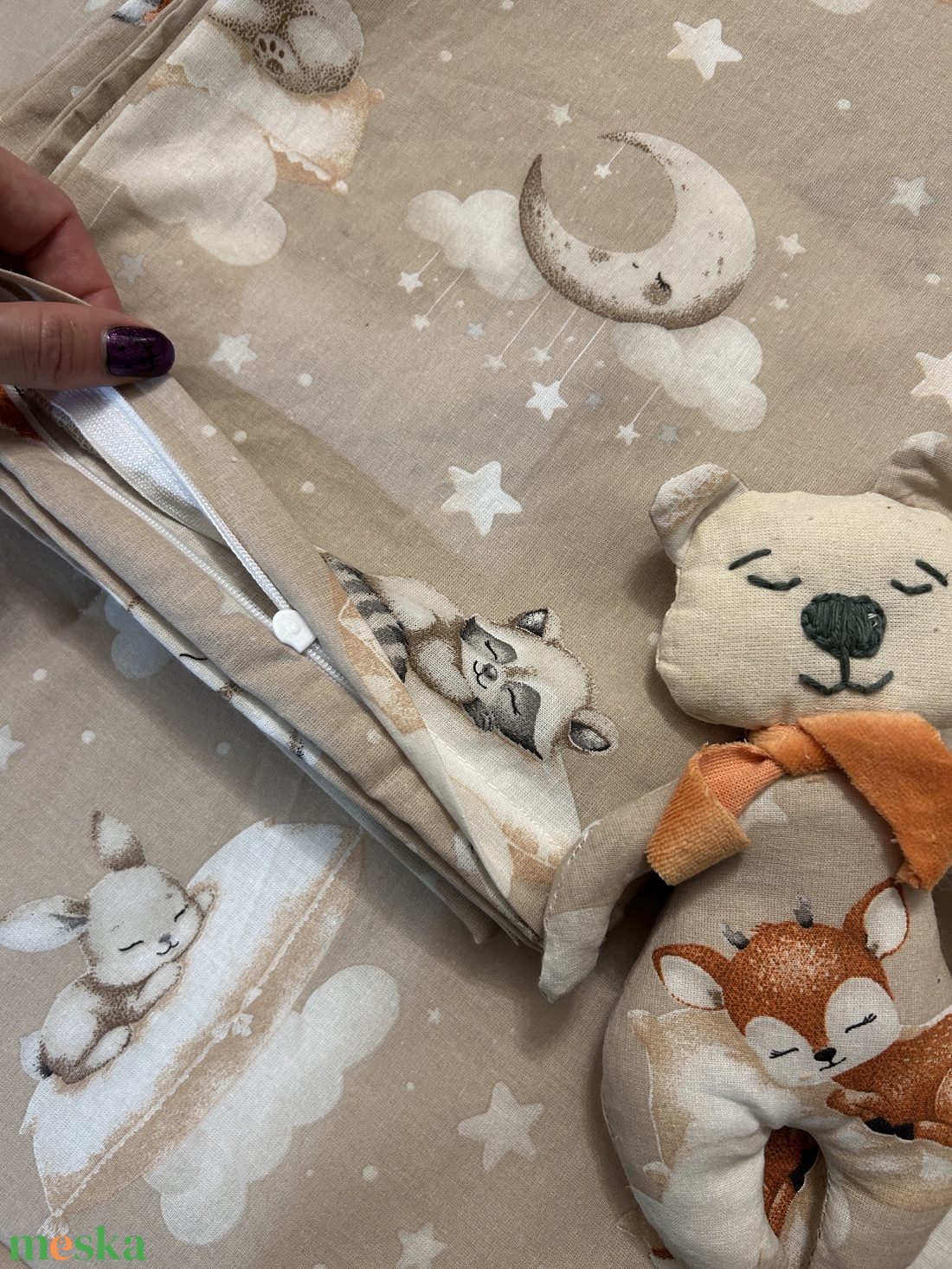 Ovis, bölcsis ágynemű szett, ajándék figurával - játék & sport - ovis felszerelés - ovis ágynemű - Meska.hu