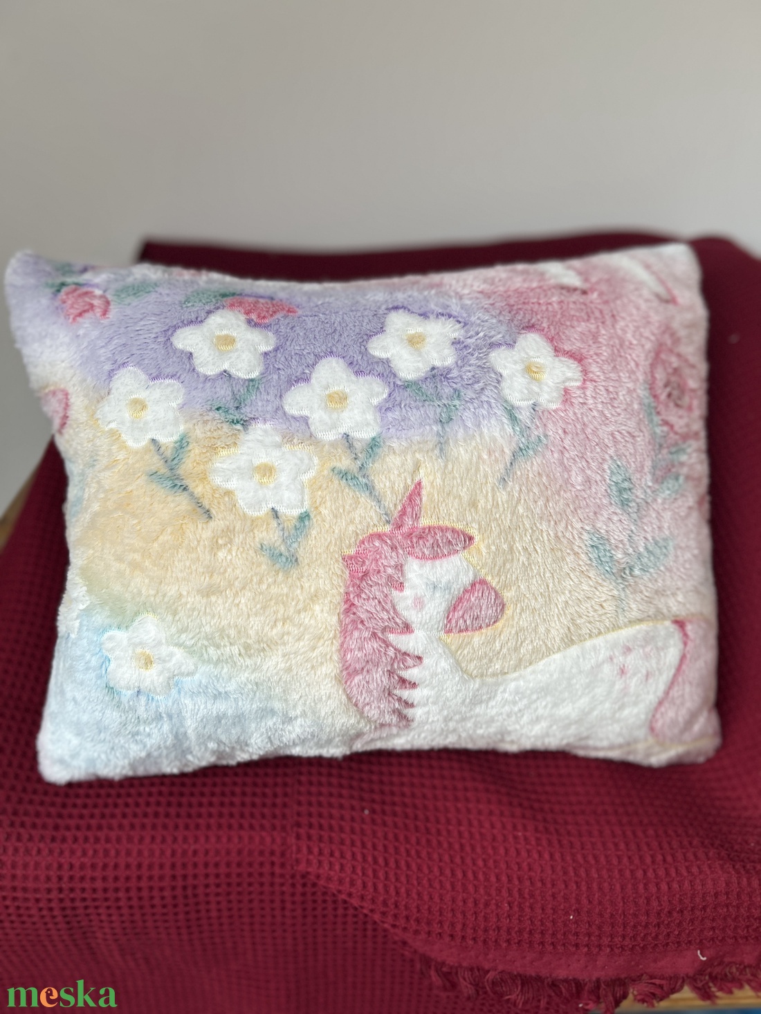 Világítós virágos unikornisos párna - játék & sport - plüssállat & játékfigura - unikornis - Meska.hu