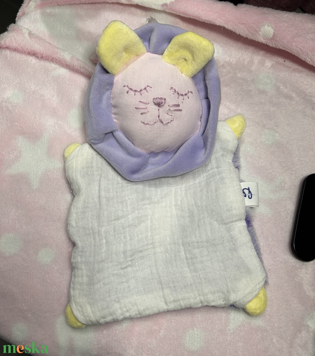 Sötétben világítós oroszlán szundikendő - baba - mama - baba játékok - szundikendő, alvóka - Meska.hu