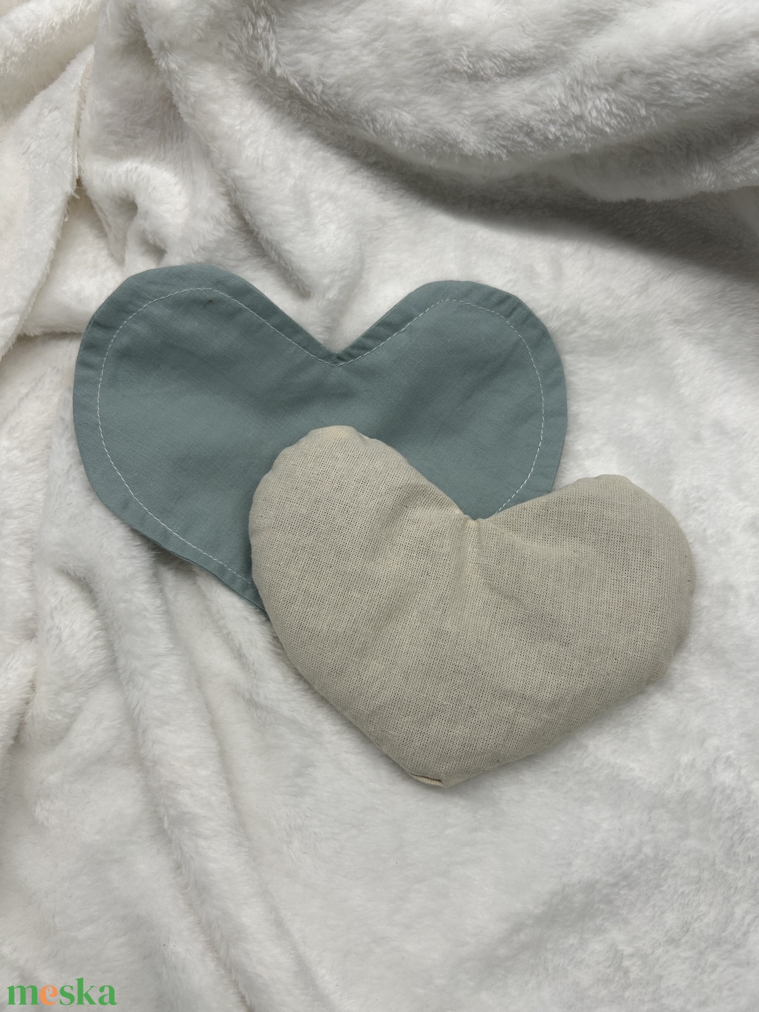 Szív alakú relax levendulás szempárna, mosható huzattal - szépségápolás - egészségmegőrzési kellékek - gyógynövénypárna - Meska.hu