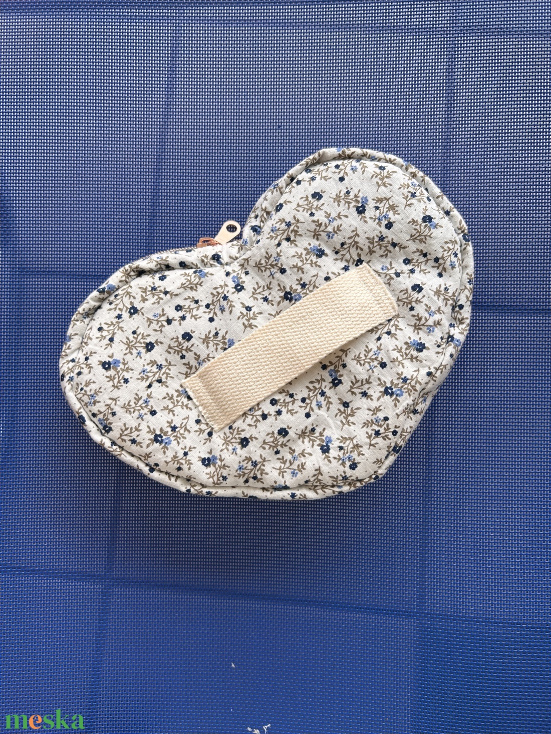 Szív alakú neszeszer, táska - táska & tok - neszesszer - Meska.hu