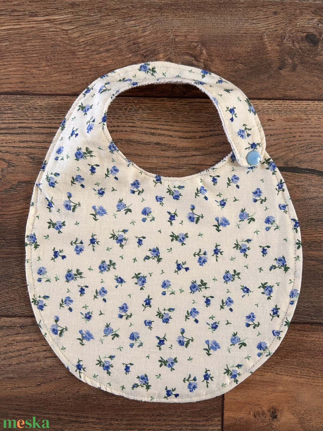 Vízhatlan virágos baba, kisgyermek előke - baba - mama - szoptatási, etetési kellékek - partedli, előke - Meska.hu